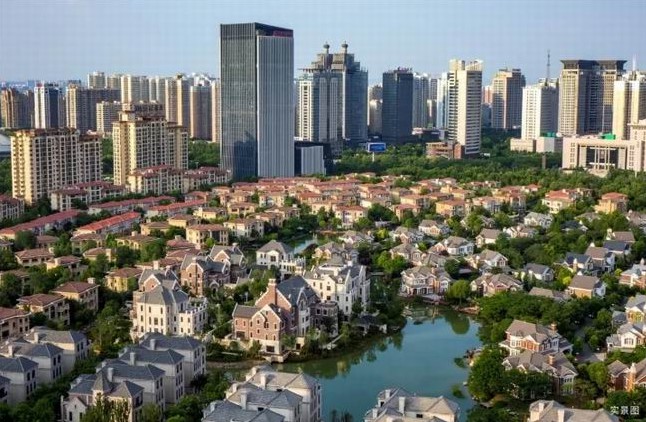 国宝花园 | 城央藏墅 ，，，一生一遇